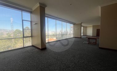 Vista real  Departamento en venta en Lomas Country Club