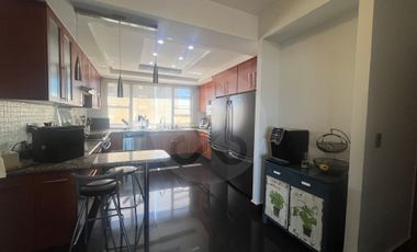 Vista real  Departamento en venta en Lomas Country Club