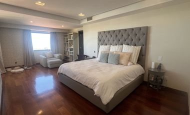 Vista real  Departamento en venta en Lomas Country Club