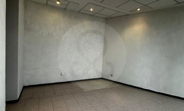 Oficina en renta en Bosques de las Palmas