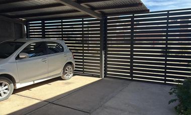 Casa en venta - 2 Dormitorios 1 Baño - Cochera - 185Mts2 - Malargue