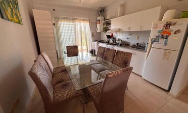 Casa en venta - 2 Dormitorios 1 Baño - Cochera - 185Mts2 - Malargue
