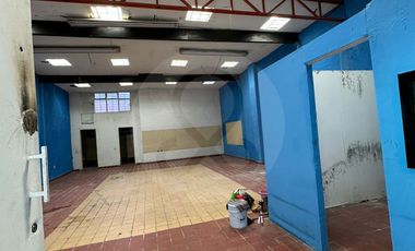 Bodega comercial en venta en Santa Cruz Aviación