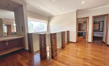 CASA PREMIUM DE CUATRO DORMITORIOS VENTA PILETA EXCLUSIVA SAN MARINO FUNES