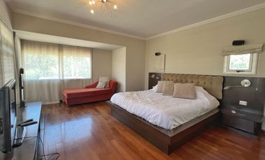 CASA PREMIUM DE CUATRO DORMITORIOS VENTA PILETA EXCLUSIVA SAN MARINO FUNES