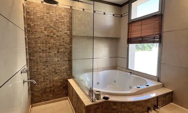 CASA PREMIUM DE CUATRO DORMITORIOS VENTA PILETA EXCLUSIVA SAN MARINO FUNES