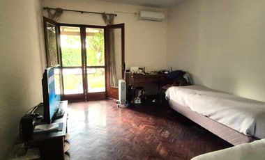 Acassuso, muy linda Casa en Alquiler Temporario Amoblada