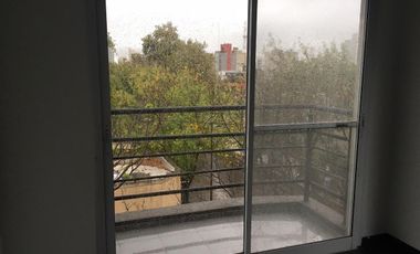 Departamento en venta - 1 Dormitorio 1 Baño 1 Cochera - 45Mts2 - Quilmes