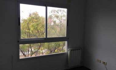 Departamento en venta - 1 Dormitorio 1 Baño 1 Cochera - 45Mts2 - Quilmes