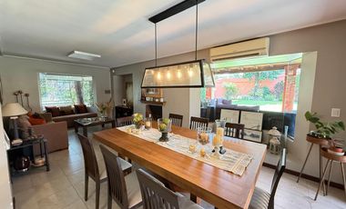 Importante casa de 4 dormitorios en Av. Belgrano al 4100, Parque V. Centenario, SMT