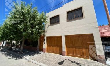 Casa venta Allen, 4 dormitorios, 3 baños, cochera, jardín con parrilla y estudio independiente