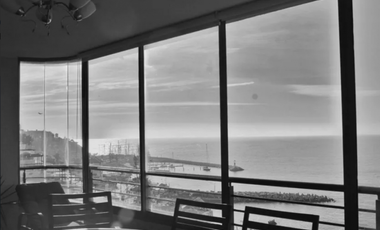 Arriendo Departamento primera linea Vista despejada al Mar