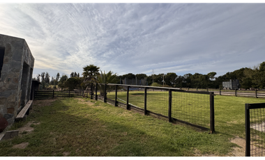 Acogedora casa en Santa Adela
