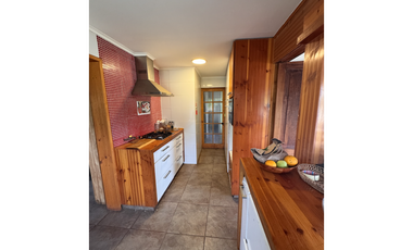 Acogedora casa en Santa Adela