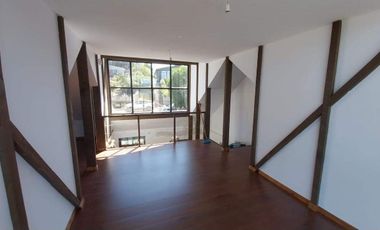 Casa en venta c/ estacionamiento en Las Cruces