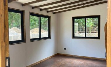 Casa en venta c/ estacionamiento en Las Cruces