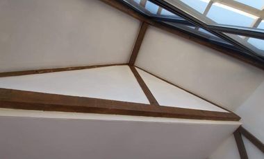 Casa en venta c/ estacionamiento en Las Cruces