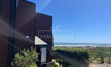 Casa en Venta en Cerca de Domos Pichilemu