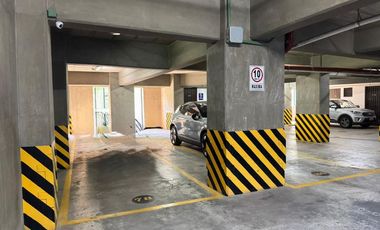 Renta Depto Torre Encino CON BODEGA en Residencial Bosques de Lomas Verdes