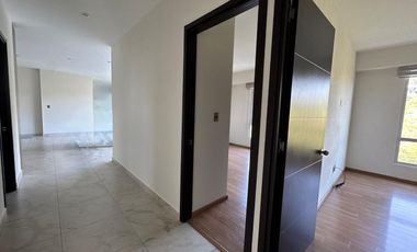 Renta Depto Torre Encino CON BODEGA en Residencial Bosques de Lomas Verdes