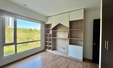 Renta Depto Torre Encino CON BODEGA en Residencial Bosques de Lomas Verdes