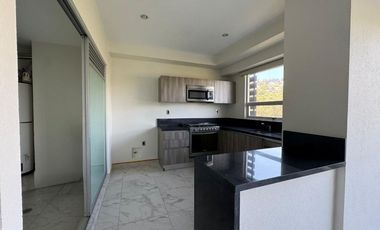 Renta Depto Torre Encino CON BODEGA en Residencial Bosques de Lomas Verdes