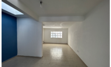 Venta de edificio comercial en Metepec (10 locales rentados)