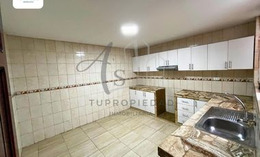 VENTA DEPARTAMENTO 3ER PISO URB MAYORAZGO ATE