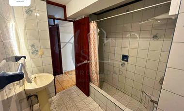 VENTA DEPARTAMENTO 3ER PISO URB MAYORAZGO ATE