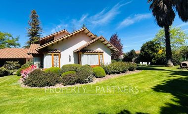 San Fernando, Fantástica Casa en Condominio