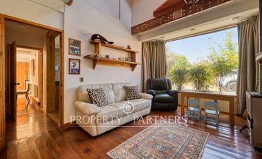 Casa en gran terreno ideal para remodelar o para proyecto inmobiliario