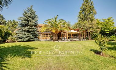 Casa en gran terreno ideal para remodelar o para proyecto inmobiliario