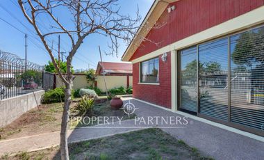 Amplia casa familiar con 5 dormitorios y excelente conectividad en La Florida