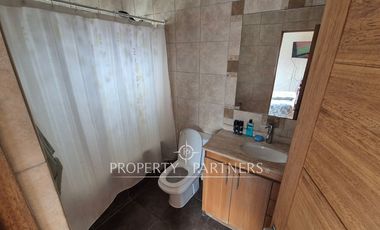 Casa sólida de dos niveles en excelente sector de peñuelas