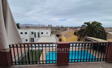 Casa sólida de dos niveles en excelente sector de peñuelas