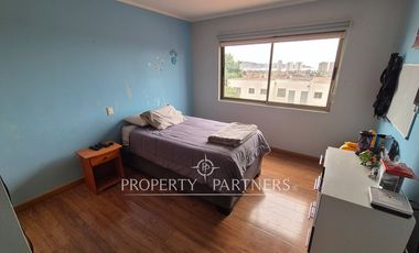 Casa sólida de dos niveles en excelente sector de peñuelas