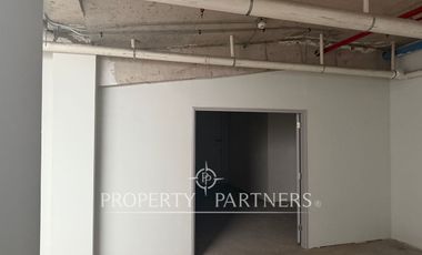 Espectacular local en Américo Vespucio Norte, Vitacura