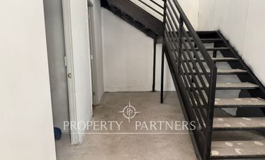 Espectacular local en Américo Vespucio Norte, Vitacura