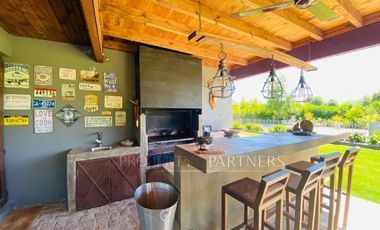 Nancagua, Maravillosa Casa en Sector Residencial