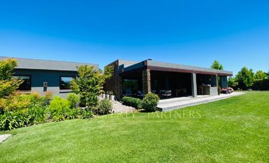 Nancagua, Maravillosa Casa en Sector Residencial