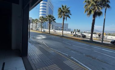 LOCALES COMERCIALES EXCELENTE UBICACIÓN