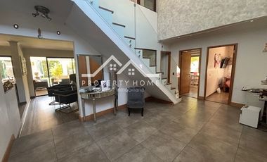 VENTA CASA 6 DORM + SERVICIO CHAMISERO DUNALASTAIR, LINCOLN