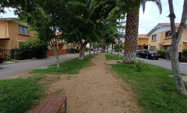 CASA EN CONDOMINIO EN EL CORAZÓN DE PEÑAFLOR