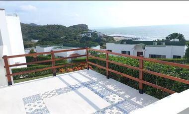 Departamento Frente al Mar en Jama, dentro de Urb. Privada