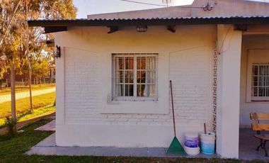 Casa en venta - 2 Dormitorios 1 Baño - 300Mts2 - Atalaya