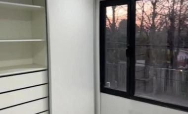 Casa en venta - 4 Dormitorios 4 Baños - 455Mts2 - Canning