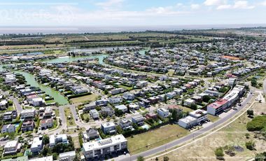 Departamento en venta de 3 ambientes en Nuevo Quilmes con excelente calidad constructiva