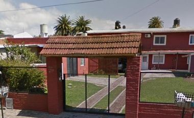 Complejo de dúplex en venta - 9 Dormitorios 6 Baños - 666Mts2- Villa Elisa