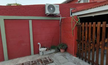 Complejo de dúplex en venta - 9 Dormitorios 6 Baños - 666Mts2- Villa Elisa