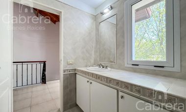 Venta casa de 5 dormitorios y amplio parque en Haras del Sur I, La Plata